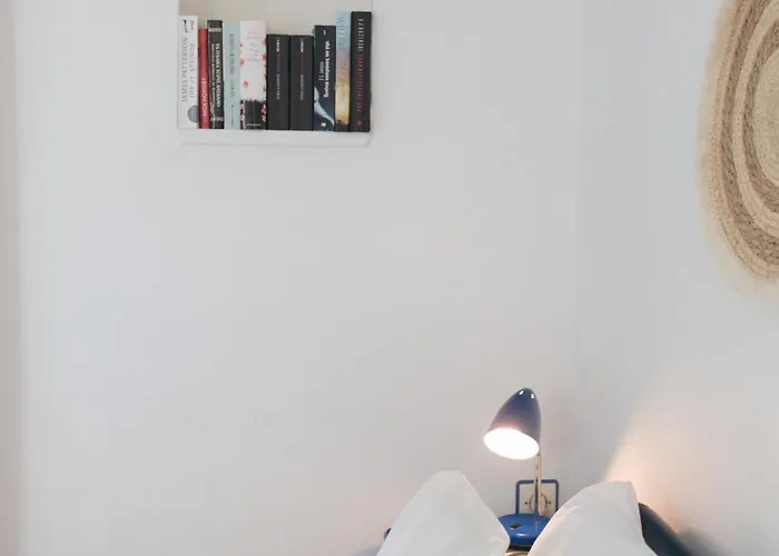 Nefeli In Blue Плака