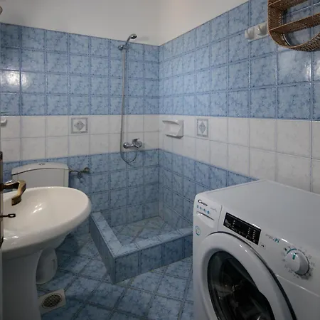 Nefeli In Blue Pláka